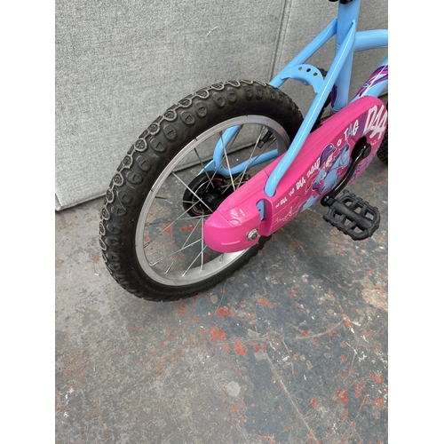 1002 - A B'Twin child's bike