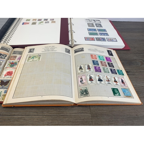 579 - Six albums containing a collection of worldwide stamps