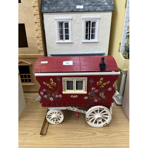 544 - A handmade and painted scratch built gypsy caravan - approx. 32cm high x 31cm long x 17cm deep