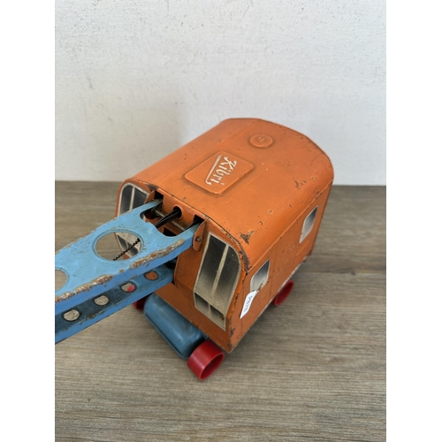 498 - A mid 20th century German Kibri Tin Plate excavator