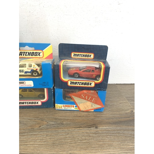 514 - A collection of vintage boxed and unboxed Matchbox diecast model vehicles