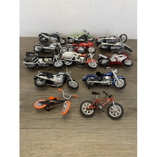 519 - A collection of Maisto model motorbikes