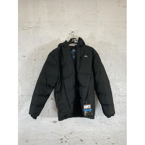 552 - A Trespass Technical Performance 50 padded outdoor jacket - size XL