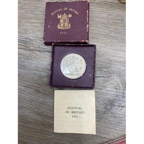 587 - A collection of commemorative British coins