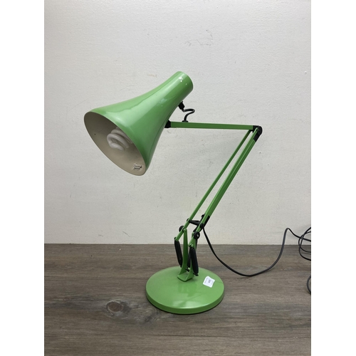 608 - A vintage Anglepoise model 90 green metal desk lamp