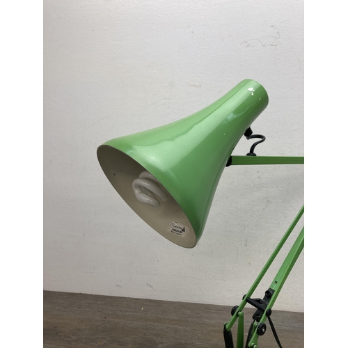 608 - A vintage Anglepoise model 90 green metal desk lamp