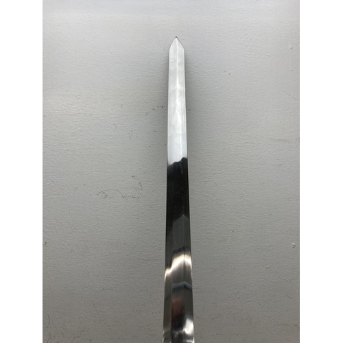 646C - A modern re-enactment sword - approx. 92cm long