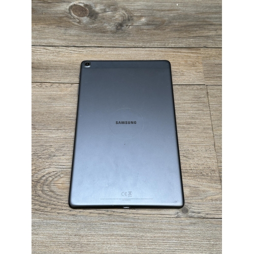 690 - A Samsung Galaxy Tab A (2021) SM-T510 tablet