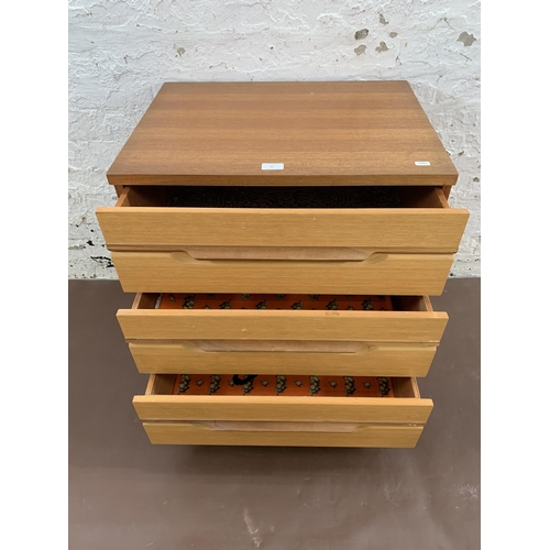 15 - A mid 20th century teak chest of drawers - approx. 69cm high x 60cm wide x 46cm deep