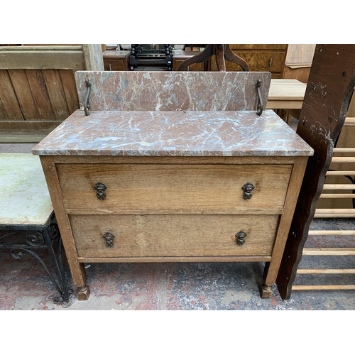 210 - An early 20th century oak and marble top wash stand - approx. 86cm high x 84cm wide x 43cm deep
