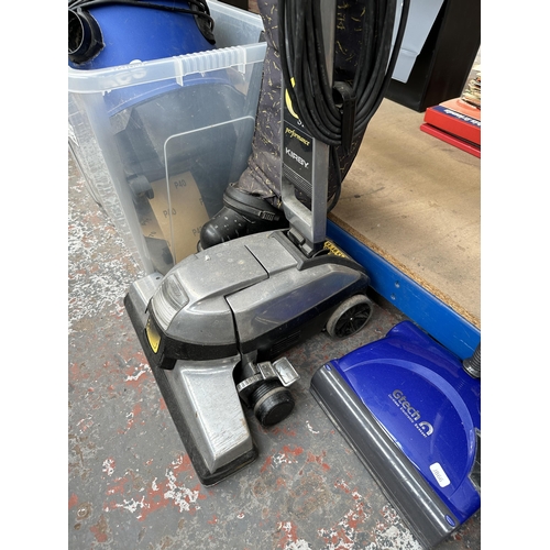 852 - A Kirby Gsix Performance upright vacuum cleaner