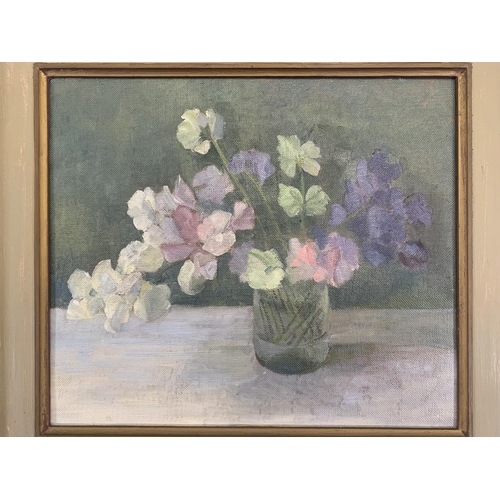 281 - A 20th century framed floral still life oil on canvas - approx. 44cm high x 49cm wide