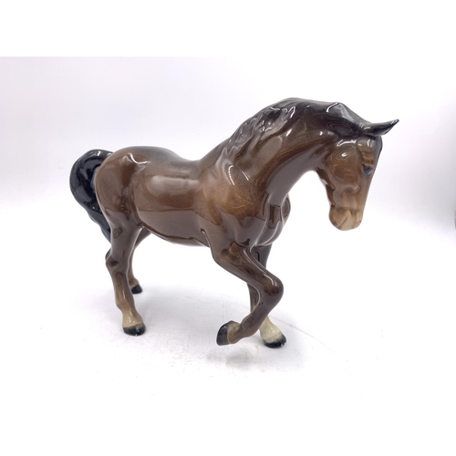 357 - A Beswick brown gloss horse figurine - approx. 15cm high