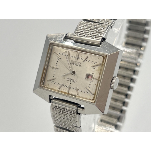 2225 - A 1970s Seiko automatic Hi-Beat lady's wristwatch