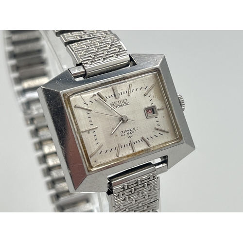 2225 - A 1970s Seiko automatic Hi-Beat lady's wristwatch