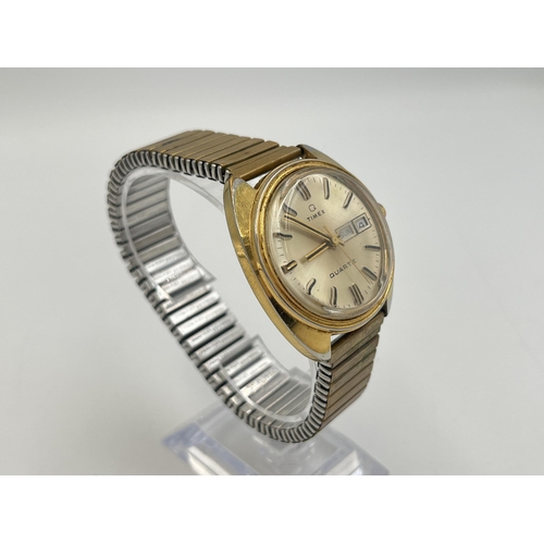 2231 - A 1970s Timex gold plated men's quartz wristwatch