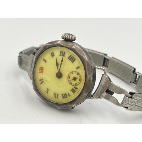 2237 - An Art Deco .925 silver cased lady's mechanical wristwatch with elasticated steel strap