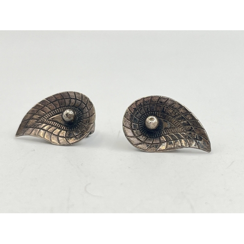 2269 - A pair of Aarre & Krogh Denmark sterling silver clip on earrings - approx. gross weight 5g