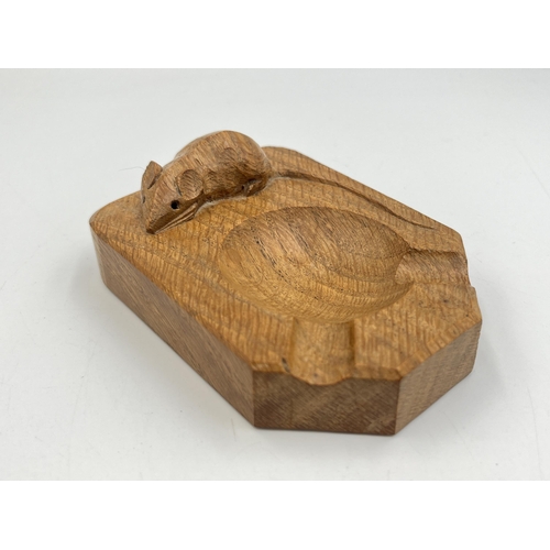 2304 - A Robert 'Mouseman' Thompson hand carved oak ashtray - approx. 3.5cm high x 10cm wide x 7.5cm deep