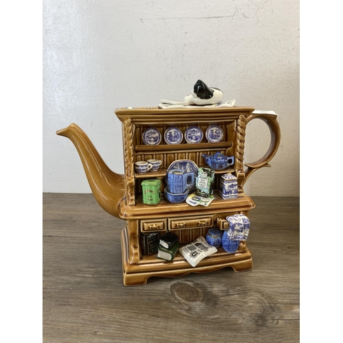 395 - A boxed Ringtons limited edition no. 5706/7500 Millennium Celebration Welsh Dresser teapot