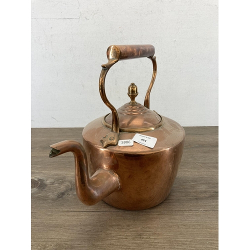 454 - A 19th century copper kettle