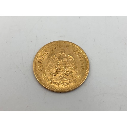 2317 - A .900 gold 1920 Mexican 5 pesos coin - approx. gross weight 4.17g