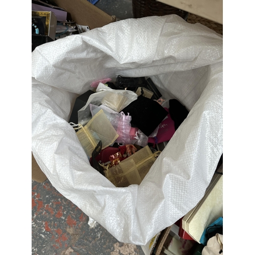 1117 - Two boxes and one bag containing a large quantity of empty jewellery boxes