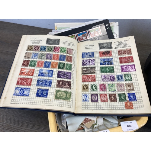 628 - A collection of worldwide stamps and first day covers