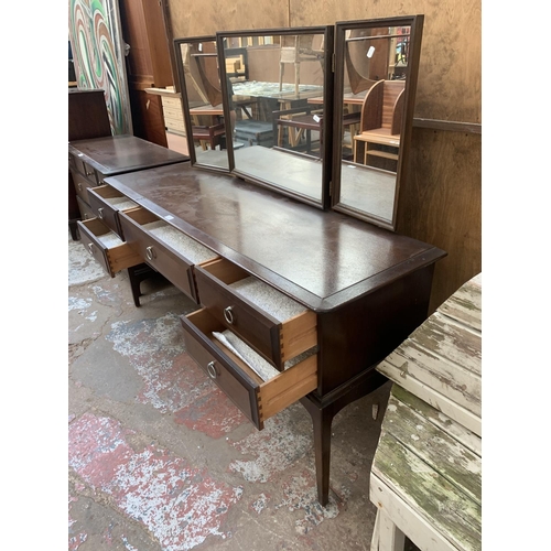 136 - A Stag Minstrel mahogany dressing table - approx. 128cm high x 152cm wide x 46cm deep