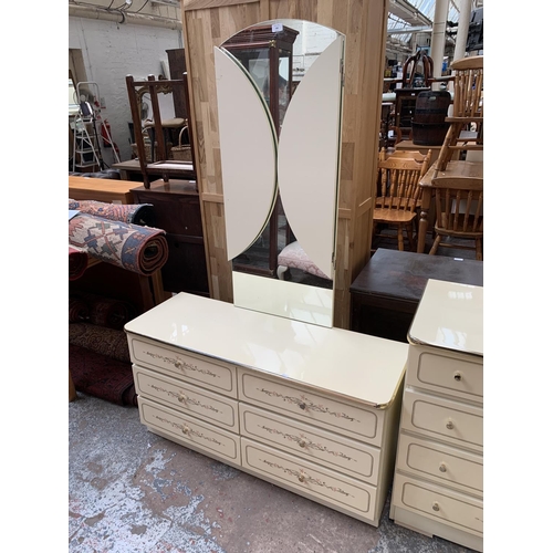 162 - A mid/late 20th century white floral pattern melomine dressing table with upper mirror - approx. 168... 