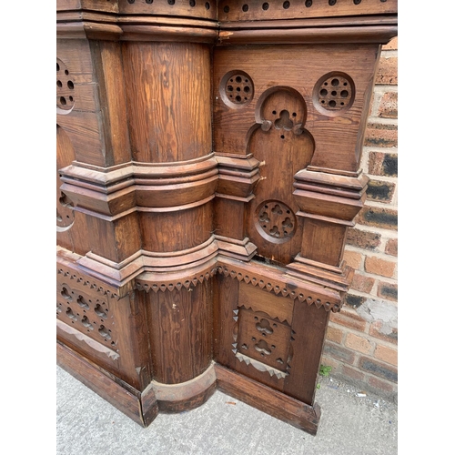 20 - A 19th century Gothic Revival pitch pine church altar/pulpit - approx. 157cm high x 190cm wide