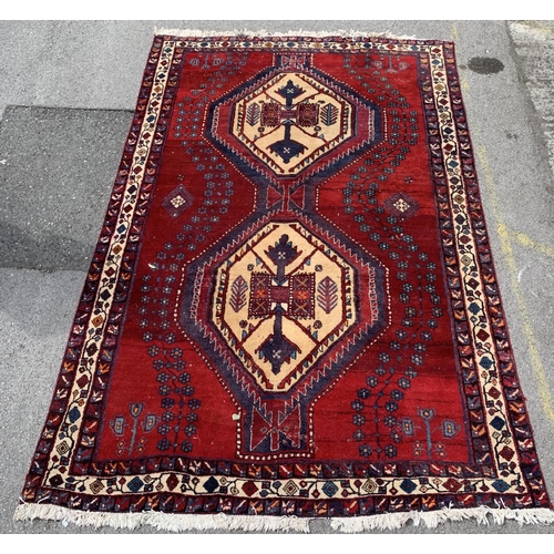 7 - A 20th century Kashqai rug - approx. 260cm x 168cm