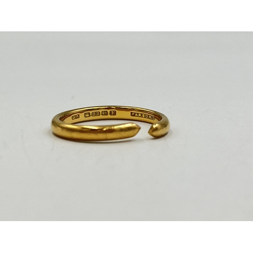 2013 - A hallmarked Birmingham 22ct gold wedding band for scrap - approx. gross weight 4g