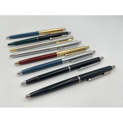 2061 - Eight Paper Mate retractable ballpoint pens