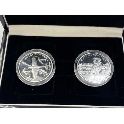 2075 - Two coin cases, one containing 1994 and 1995 Isle of Man one crowns and one containing 'Concorde Que... 