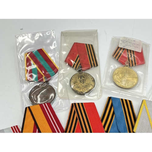 2141 - Ten USSR medals