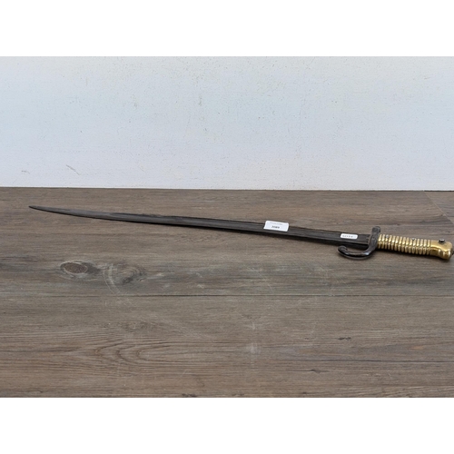 2089 - A French M1866 Chassepot bayonet, numbered 'U76418' - approx. 70cm long including handle