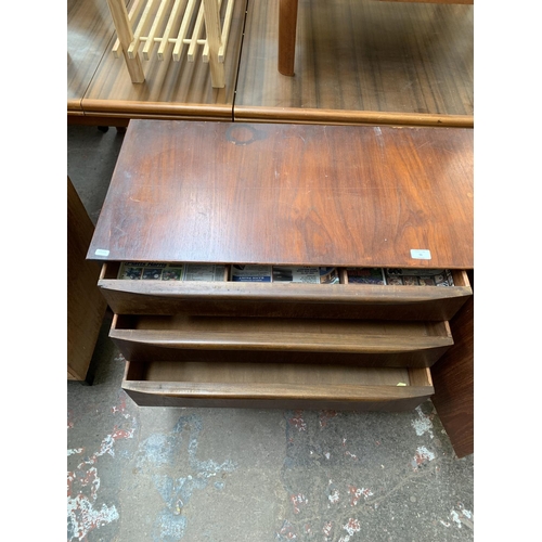 96 - A mid 20th century teak sideboard - approx. 74cm high x 137cm wide x 43cm deep