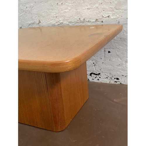 94 - A mid 20th century teak square coffee table - approx. 43cm high x 75cm square