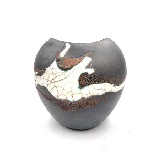 425 - A Babs Taylor Raku fired studio pottery vase - approx. 16cm high