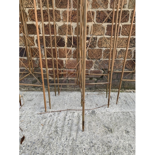 22 - A large quantity of 19th century style metal garden trellises - largest approx. 194cm high