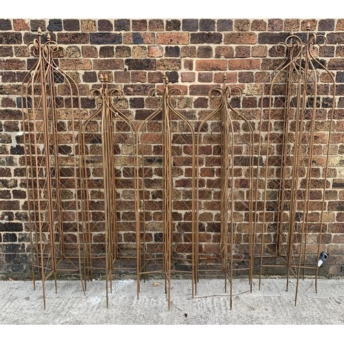 22 - A large quantity of 19th century style metal garden trellises - largest approx. 194cm high