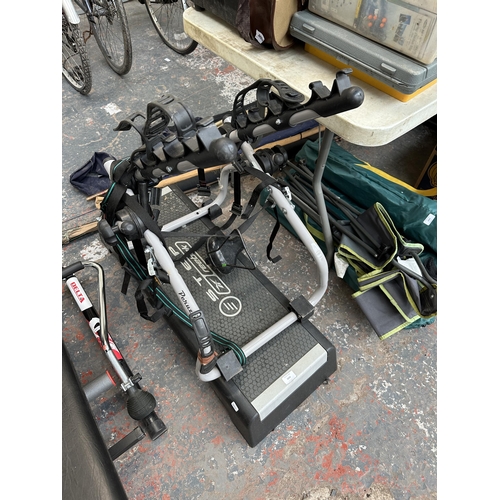 1026 - Two items, one Reebok exercise step and one Peruzzo car bike rack