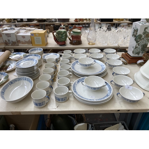 503 - An approx. seventy seven piece Royal Doulton Cranbourne ceramic dinner service