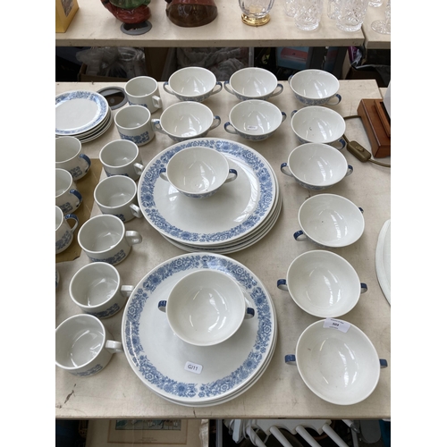 503 - An approx. seventy seven piece Royal Doulton Cranbourne ceramic dinner service