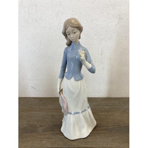 511 - Eight ceramic Lady figurines to include Royal Doulton Amanda HN2996, Coalport Crystal, Royal Doulton... 