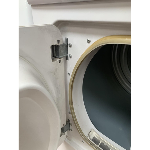 957 - A Candy Nova CDV262 6kg 60cm tumble dryer