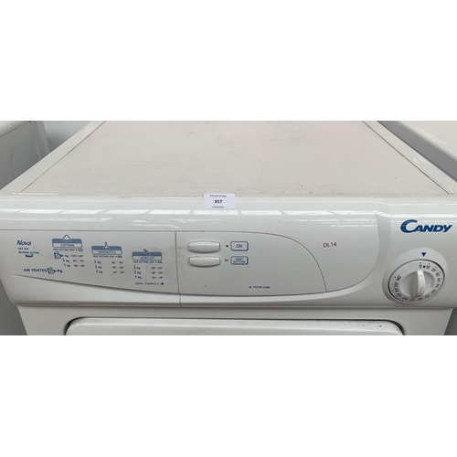 957 - A Candy Nova CDV262 6kg 60cm tumble dryer