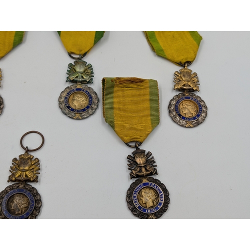 2149 - Five WWI French military Medaille Militaire Valeur Et Discipline medals