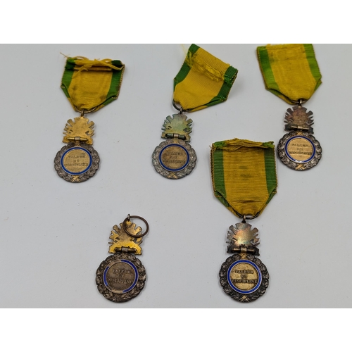 2149 - Five WWI French military Medaille Militaire Valeur Et Discipline medals